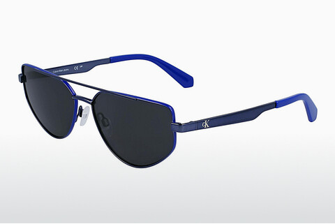 слънчеви очила Calvin Klein CKJ23220S 400