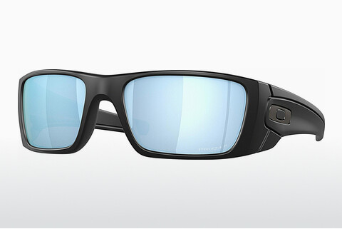 слънчеви очила Oakley FUEL CELL (OO9096 9096D8)